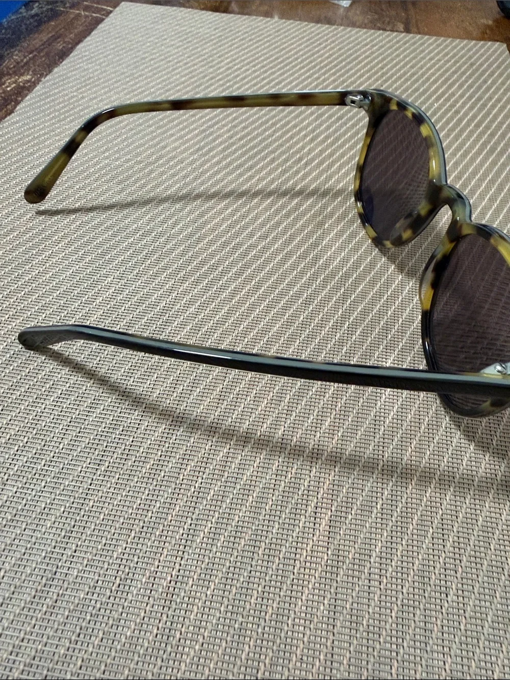 Madewell Classic Black Round mirror Sunglasses - Polarized Lenses